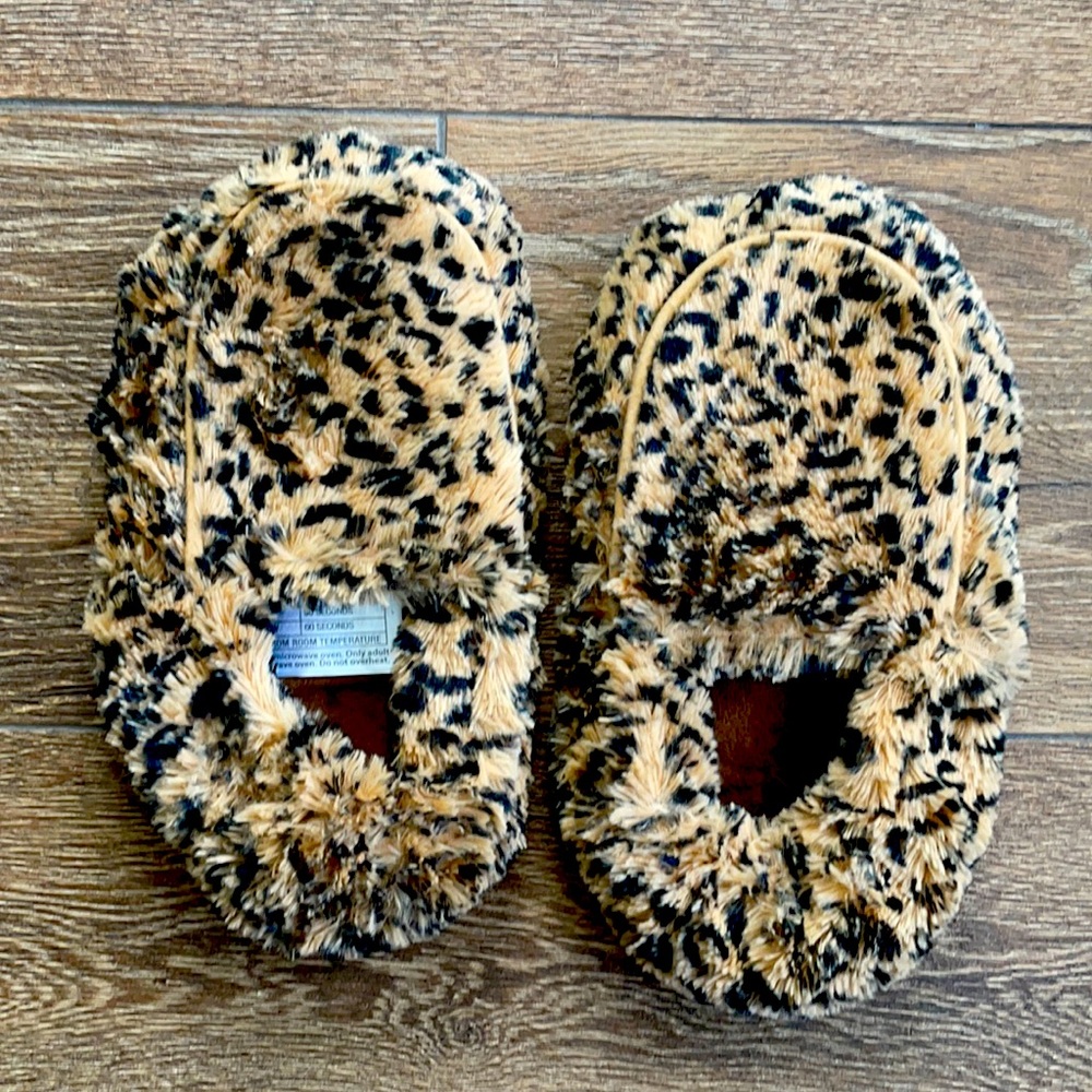 New never worn Warmies